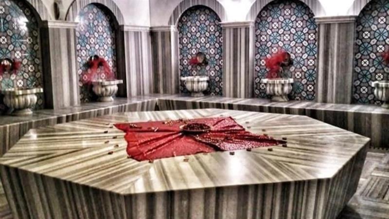 حمام ألانيا التركي (الحمام) للسيدات فقط